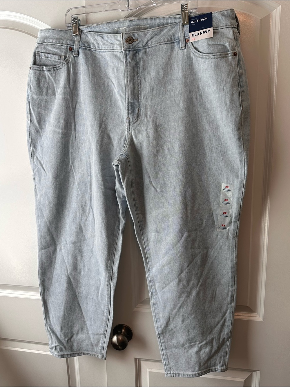 Old Navy Women's Light Blue Straight-Leg Ankle Jeans